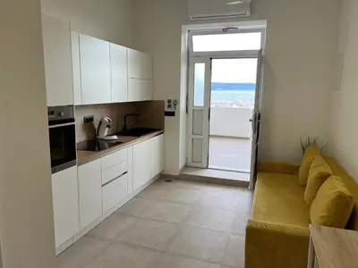 Kuhinja ili čajna kuhinja u objektu Seafront Studio-Apartment