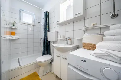 Kupaonica u objektu Holiday house with a parking space Dugi Rat, Omis - 23046