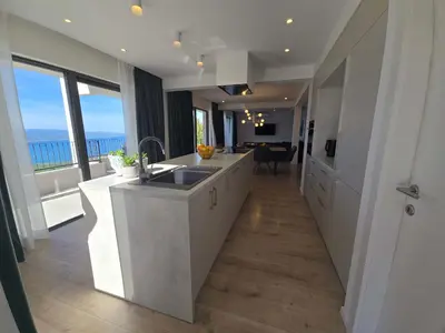 Kuhinja ili čajna kuhinja u objektu Villa Alta Vista