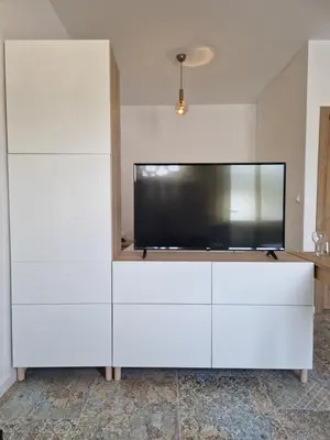 TV i/ili zabavni centar u objektu Cezar's house