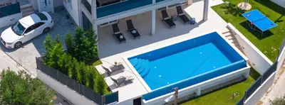 Bazen u objektu Villa Giovannina Split ili u blizini