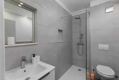 Kupaonica u objektu Apartments by the sea Lokva Rogoznica, Omis - 23105