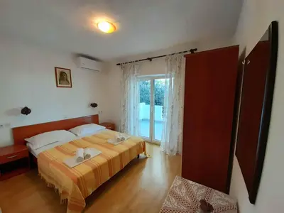 Krevet ili kreveti u jedinici u objektu Apartments with parking space Brela, Makarska - 18417