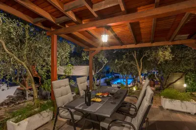 Bazen u objektu House Oliva with private pool and large garden ili u blizini