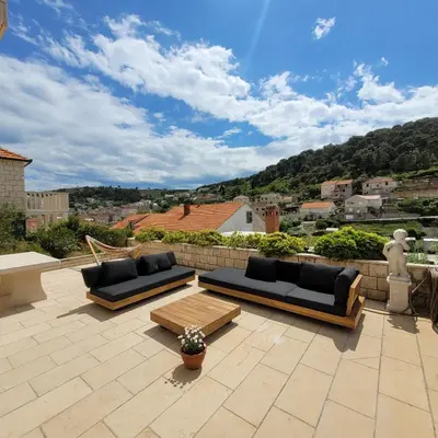 Pogled na planine ili pogled na planine iz apartmana