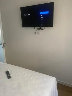 TV i/ili zabavni centar u objektu Apartment Ema Makarska