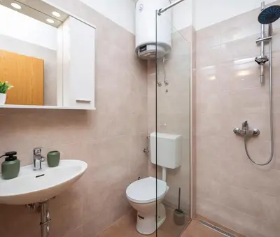 Kupaonica u objektu La Playa Beach Apartment