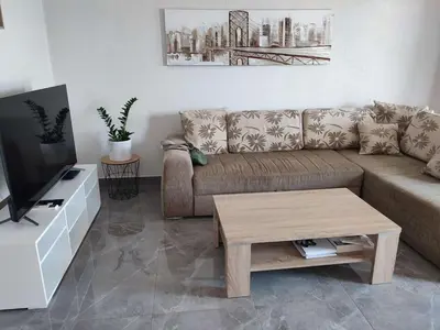 TV i/ili zabavni centar u objektu Apartments with parking space Dugi Rat, Omis - 23115