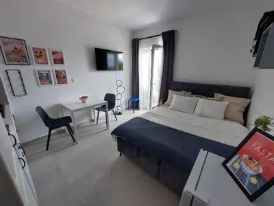 Krevet ili kreveti u jedinici u objektu Graceful LJUPKA GETAWAY by the sea - Lokva Rogoznica, Omiš
