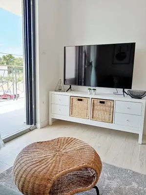 TV i/ili zabavni centar u objektu Dissy Apartment Podstrana Split