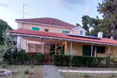 Zgrada u kojoj se nalazi apartman