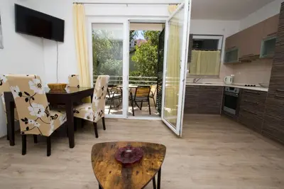 TV i/ili zabavni centar u objektu Vano Beach