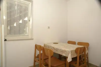 Tlocrt objekta Apartment 5135-1 for 4 Pers in Pisak
