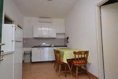 Kuhinja ili čajna kuhinja u objektu Apartments with parking space Murvica, Brac - 23462