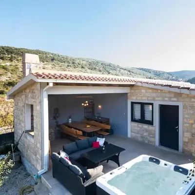 1 Bedroom Beautiful Home In Dol Postira