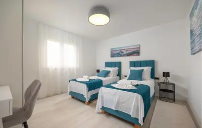 Krevet ili kreveti u jedinici u objektu Stunning Apartment In Podstrana