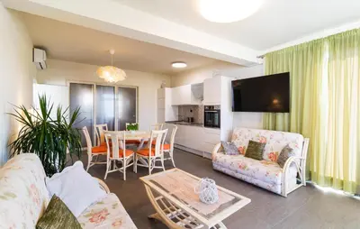 Tlocrt objekta 3 Bedroom Stunning Home In Selca