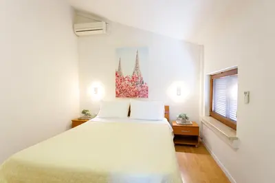 Krevet ili kreveti u jedinici u objektu Apartments Beach Side Brela