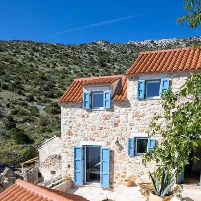Family friendly house with a swimming pool Cove Zarace