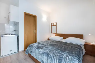 Krevet ili kreveti u jedinici u objektu Beach Guesthouse Mediteran