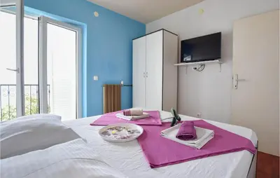 Krevet ili kreveti u jedinici u objektu Lovely Home In Podstrana With Wifi