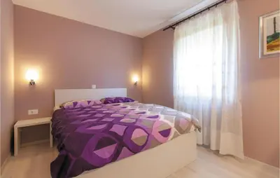 Krevet ili kreveti u jedinici u objektu Stunning Home In Tugare