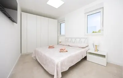 Krevet ili kreveti u jedinici u objektu Stunning Apartment In Split With House Sea View