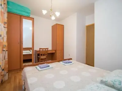 Krevet ili kreveti u jedinici u objektu Apartments Longo - One Bedroom Apartment with Terrace, A2 - ST