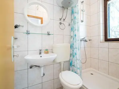 Kupaonica u objektu Apartments Neva- One Bedroom Apartment