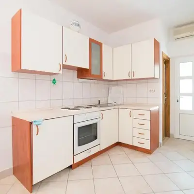 Apartments Neva- One Bedroom Apartment