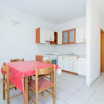Apartments Neva- Standard Two Bedroom Apartment with Terrace and Sea View 4Z