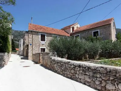 Zgrada u kojoj se nalazi apartman