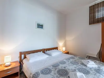 Krevet ili kreveti u jedinici u objektu Apartments Darija - Studio Apartment with Sea View ST