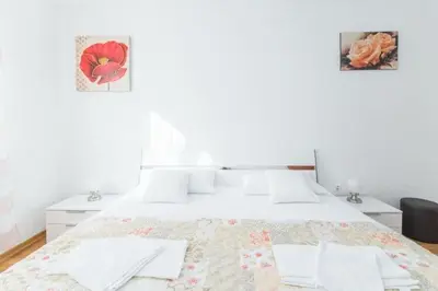 Krevet ili kreveti u jedinici u objektu Apartment Budimir - Two Bedroom Apartment with Balcony