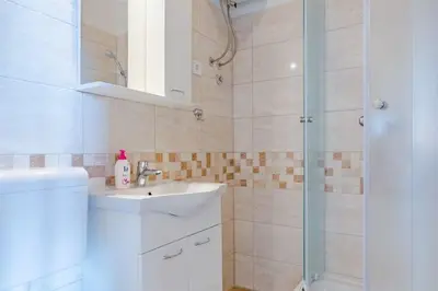 Kupaonica u objektu Rooms Sani - Double Room with Terrace and Sea View S3