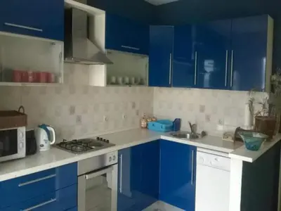 Kuhinja ili čajna kuhinja u objektu Apartment Roksy - Two-Bedroom Apartment with Terrace and Sea View ST