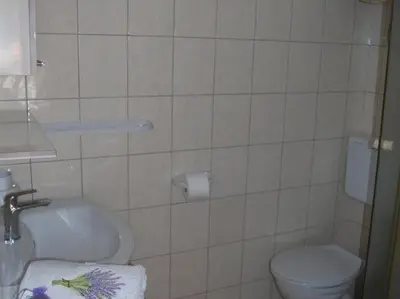 Kupaonica u objektu Apartment Lili- One Bedroom Apartment with Terrace ST