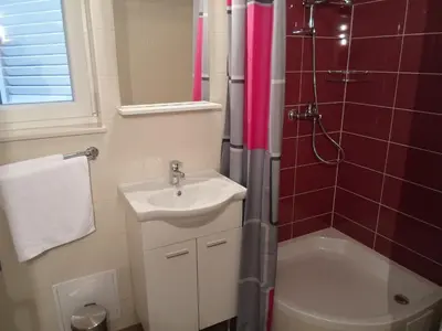 Kupaonica u objektu House Karlo Apartments - One-Bedroom Apartment with Balcony A4