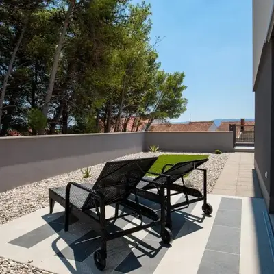 Apartments Dva Galeba - Standard One Bedroom Apartment with Terrace 101