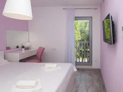 TV i/ili zabavni centar u objektu Apartments Dva Galeba - Standard One Bedroom Apartment with Sea View 203
