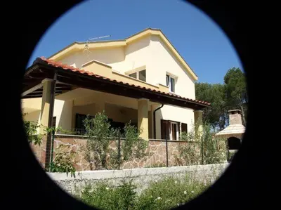 Zgrada u kojoj se nalazi apartman