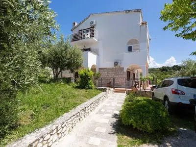 Zgrada u kojoj se nalazi apartman