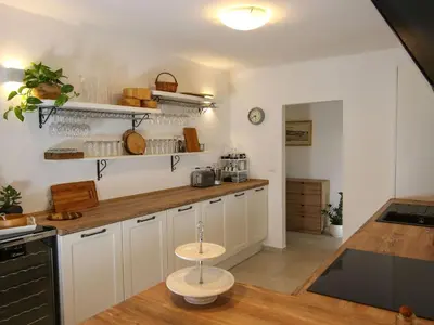 Kuhinja ili čajna kuhinja u objektu Stone Villa Olea-Three Bedroom Villa with Pool