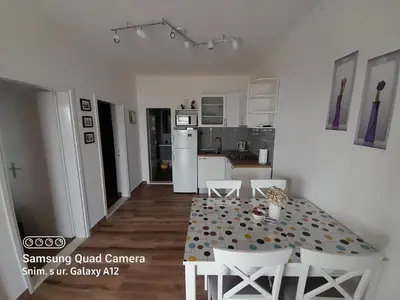 Kuhinja ili čajna kuhinja u objektu Apartments Dobrila - Two Bedroom Apartment with Terrace - A2