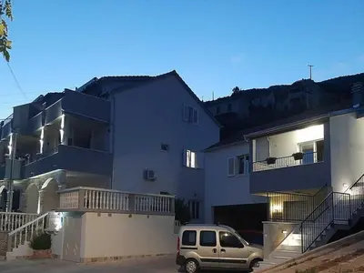 Zgrada u kojoj se nalazi apartman