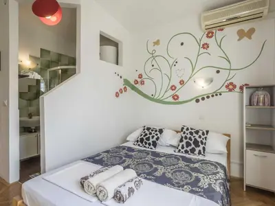 Krevet ili kreveti u jedinici u objektu Apartment Keko - Three Bedroom Apartment with Terrace