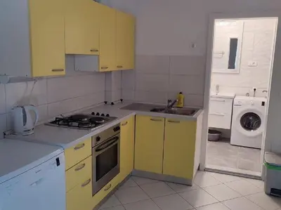 Kuhinja ili čajna kuhinja u objektu Apartments Pezo - Superior Two Bedroom Apartment with Balcony