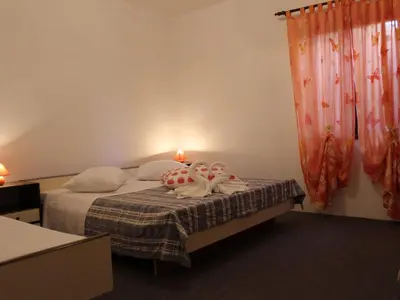 Krevet ili kreveti u jedinici u objektu Apartments Sweet Life - One-Bedroom Apartment with Terrace Nina ST