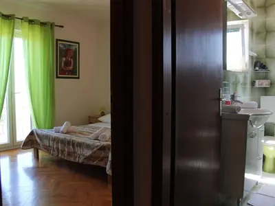 Tlocrt objekta Apartments Sweet Life - Three-Bedroom Apartment with Terrace and Sea view Renata ST