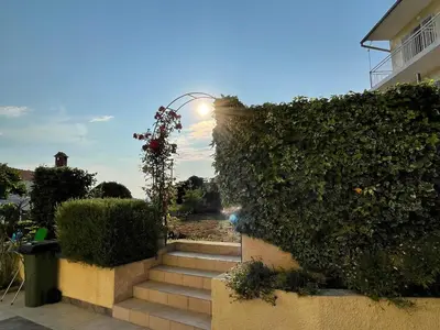 Vrt u objektu Apartments Gordana Buzolic